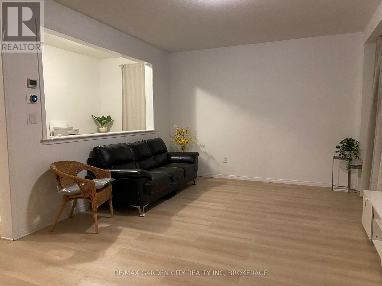 7969 Buckeye Crescent, Niagara Falls, Ontario  L2H 2Y6 - Photo 22 - X12848878