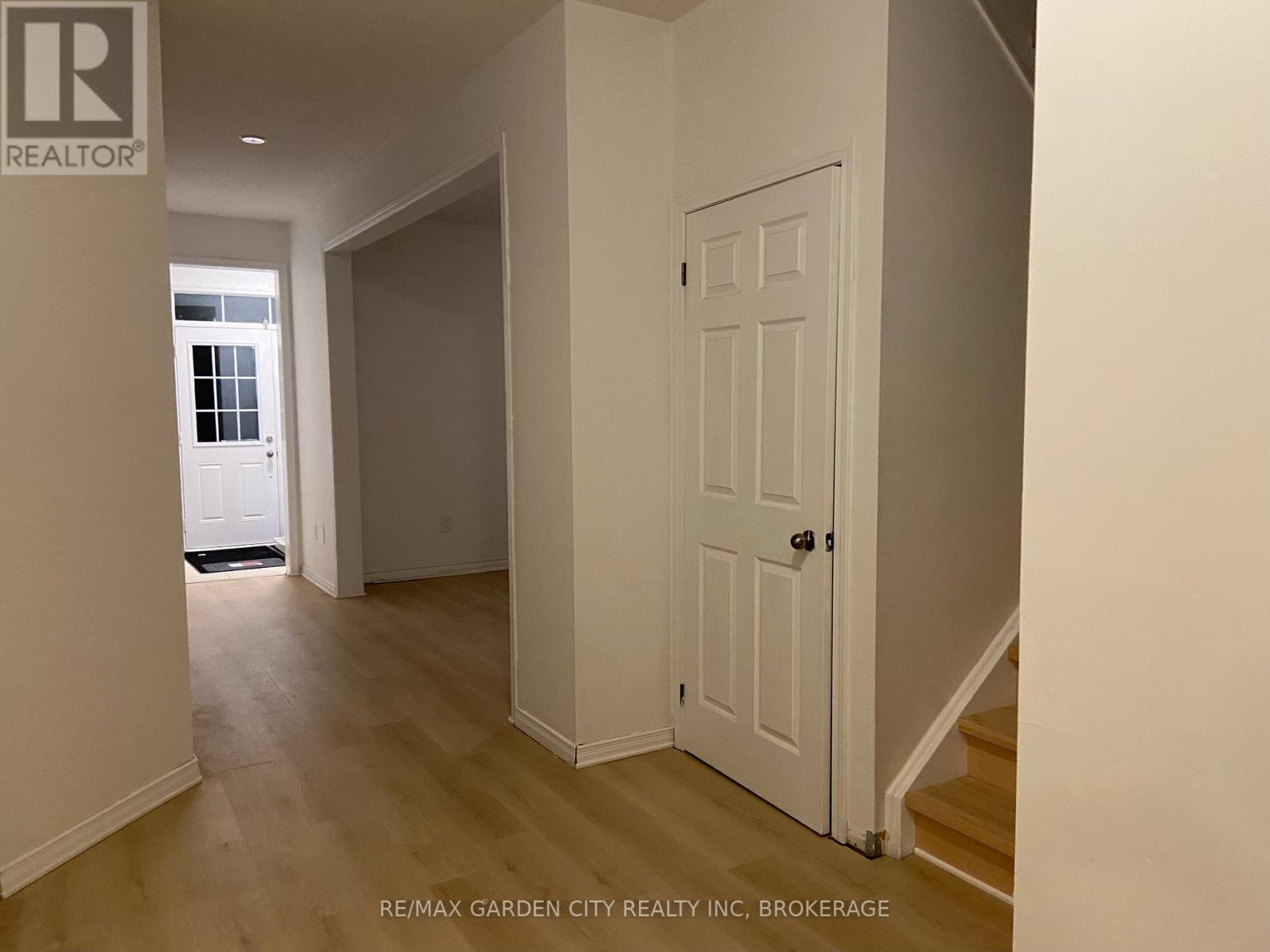 7969 Buckeye Crescent, Niagara Falls, Ontario  L2H 2Y6 - Photo 24 - X12848878