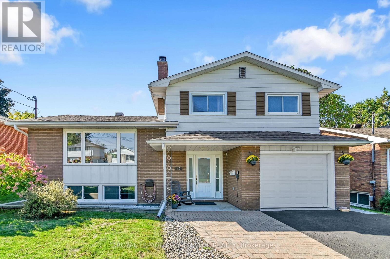 42 DAVISON AVENUE, Brockville, Ontario