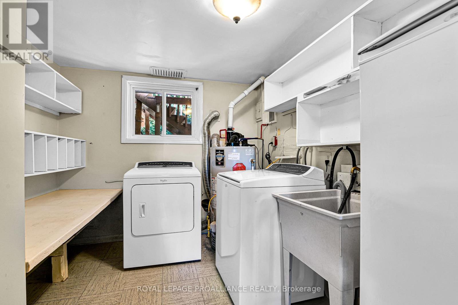 42 Davison Avenue, Brockville, Ontario  K6V 3C2 - Photo 33 - X12848710