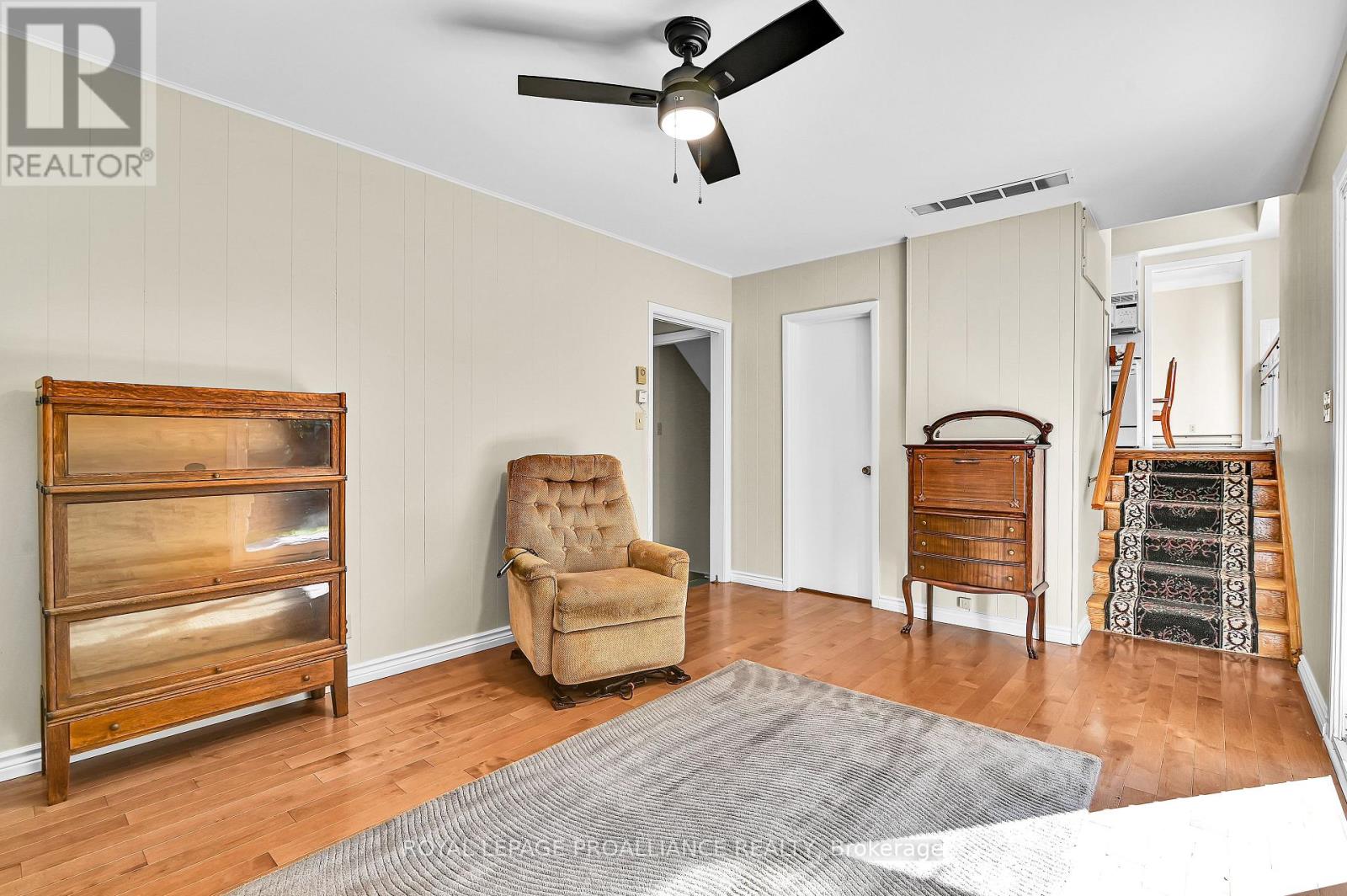 42 Davison Avenue, Brockville, Ontario  K6V 3C2 - Photo 9 - X12848710