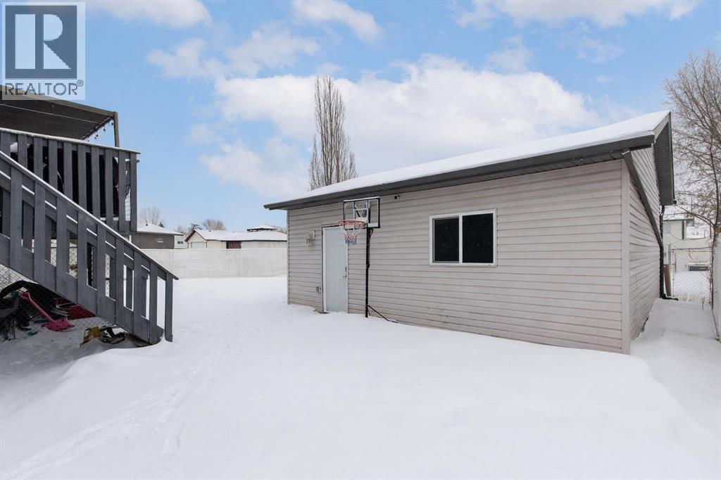 16 Johnson Close, Penhold, Alberta  T0M 0R1 - Photo 29 - A2287189