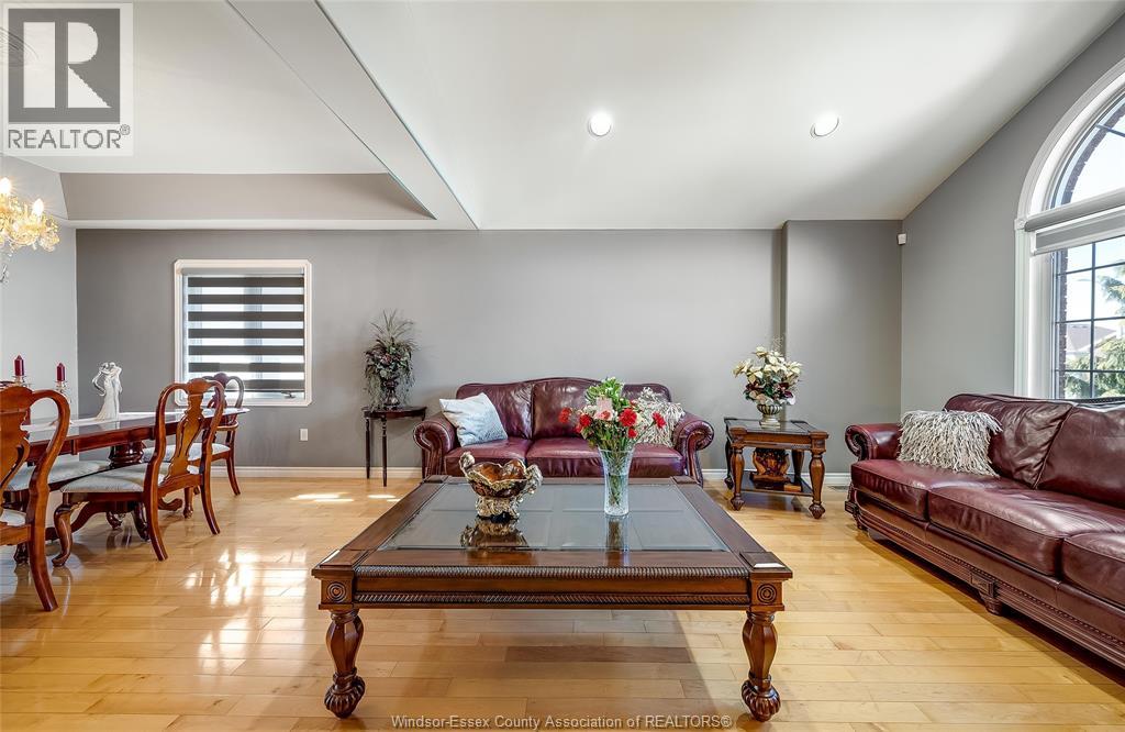 137 Amy Croft, Lakeshore, Ontario  N9K 1E6 - Photo 9 - 26004428