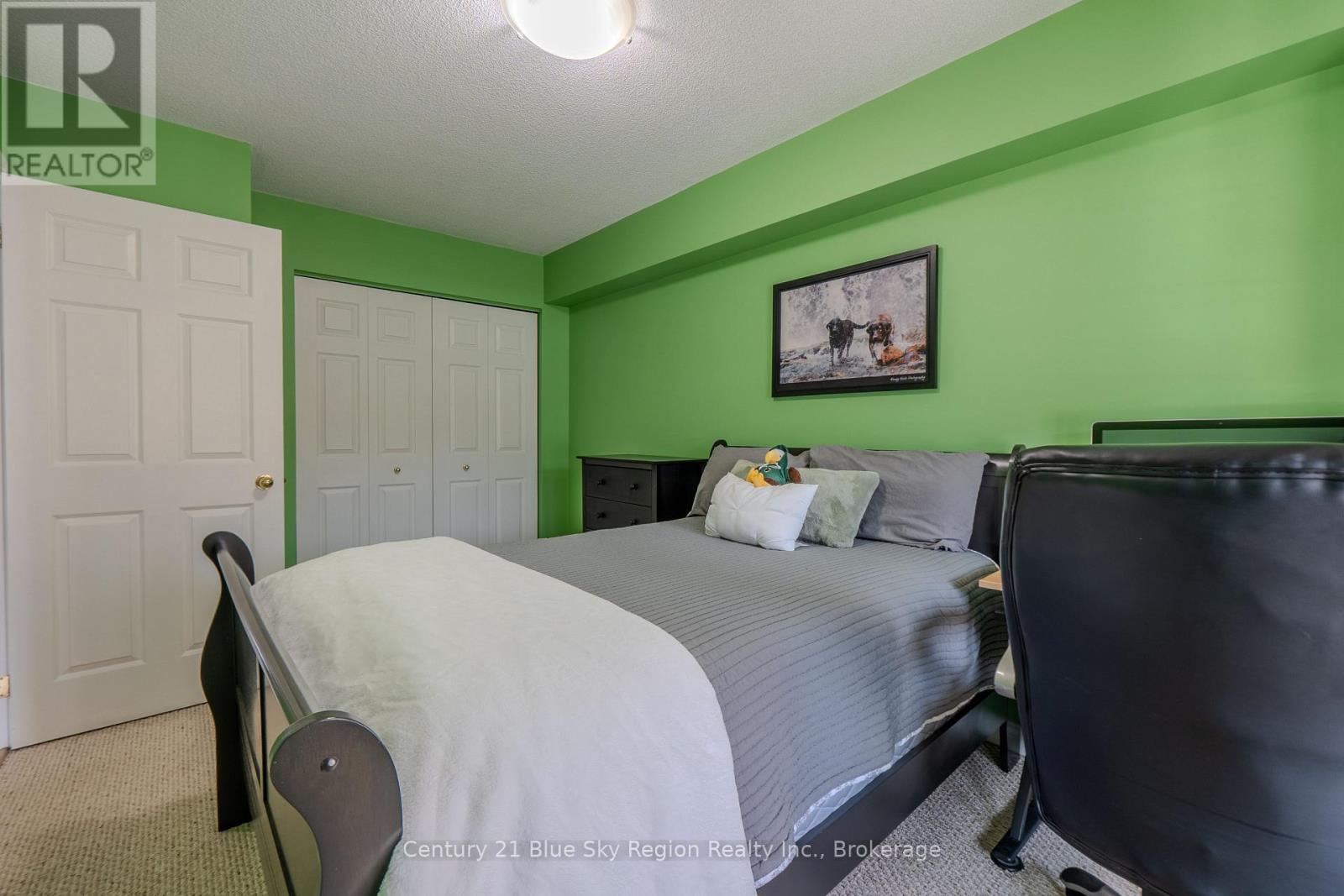 87 Fairway Drive, Callander, Ontario P0H 1H0 - Photo 17 - X12848942