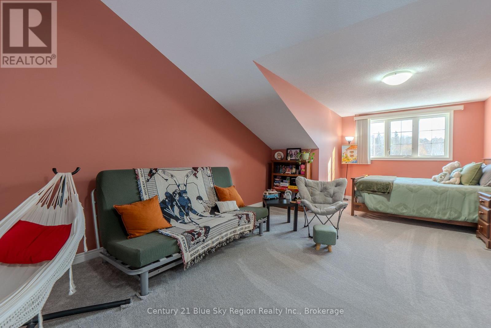 87 Fairway Drive, Callander, Ontario P0H 1H0 - Photo 22 - X12848942