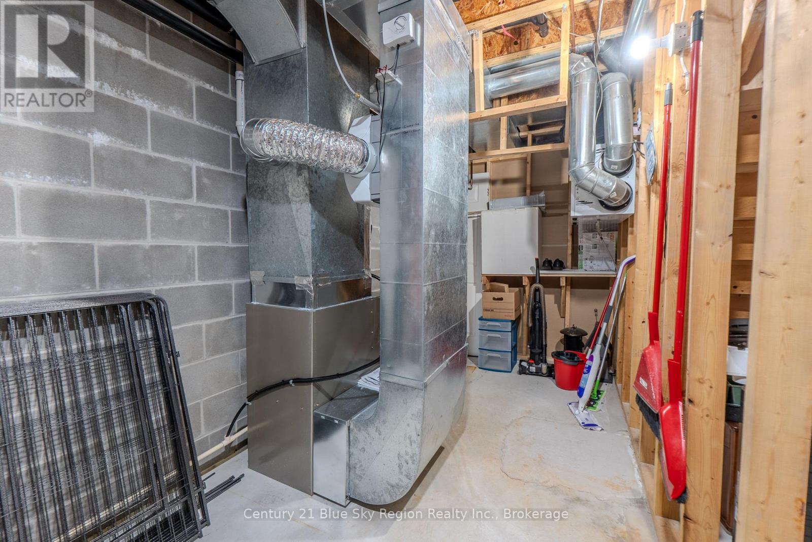 87 Fairway Drive, Callander, Ontario P0H 1H0 - Photo 33 - X12848942