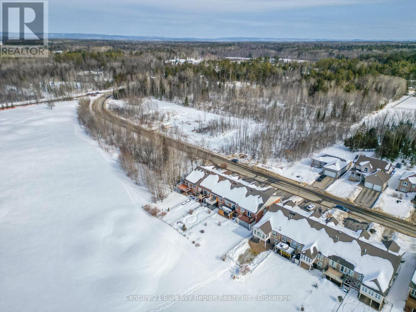 87 Fairway Drive, Callander, Ontario P0H 1H0 - Photo 37 - X12848942