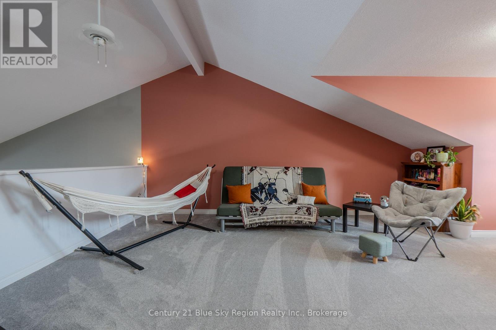 87 Fairway Drive, Callander, Ontario P0H 1H0 - Photo 21 - X12848942