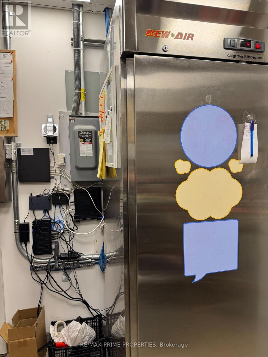 204 - 4841 Yonge Street, Toronto, Ontario  M2N 5X2 - Photo 11 - C12848646