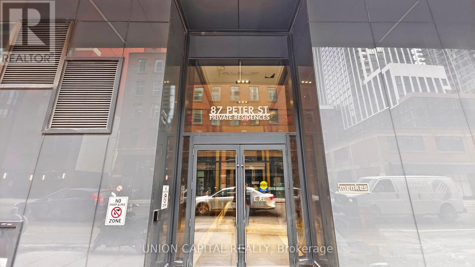 4215 - 87 Peter Street, Toronto, Ontario  M5V 0P1 - Photo 2 - C12848654