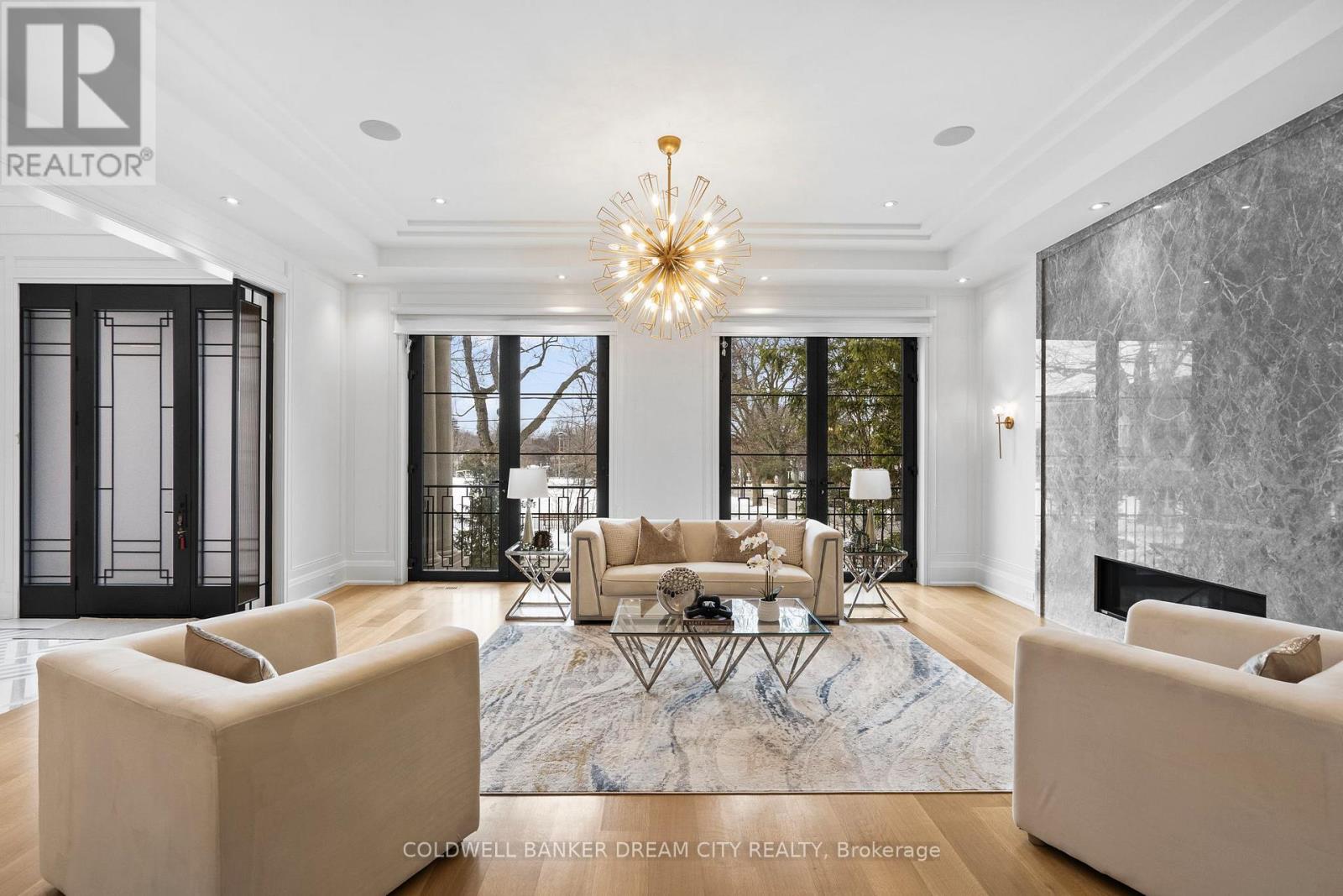 101 Dunloe Road, Toronto, Ontario  M5P 2T7 - Photo 15 - C12848668