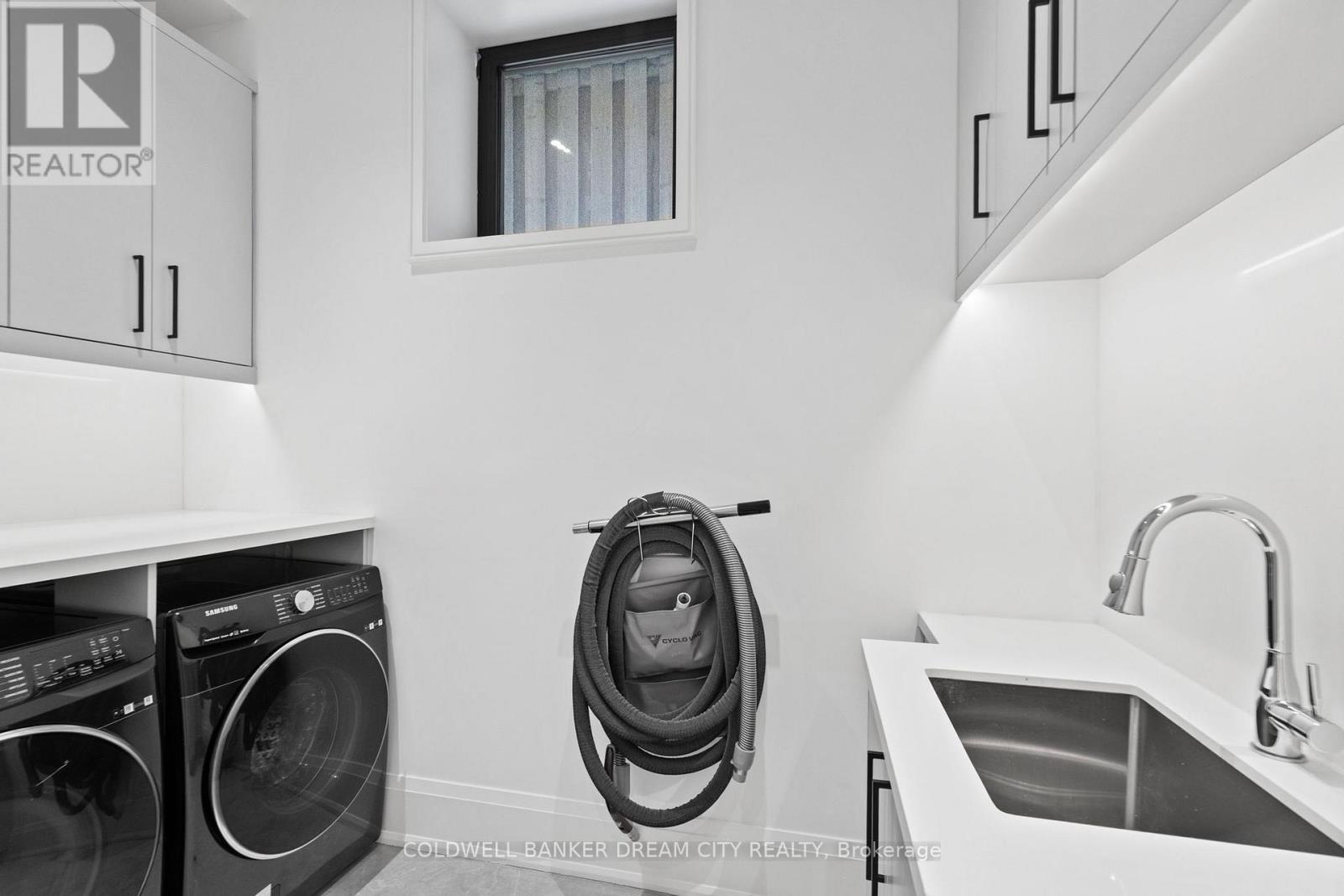 101 Dunloe Road, Toronto, Ontario  M5P 2T7 - Photo 21 - C12848668