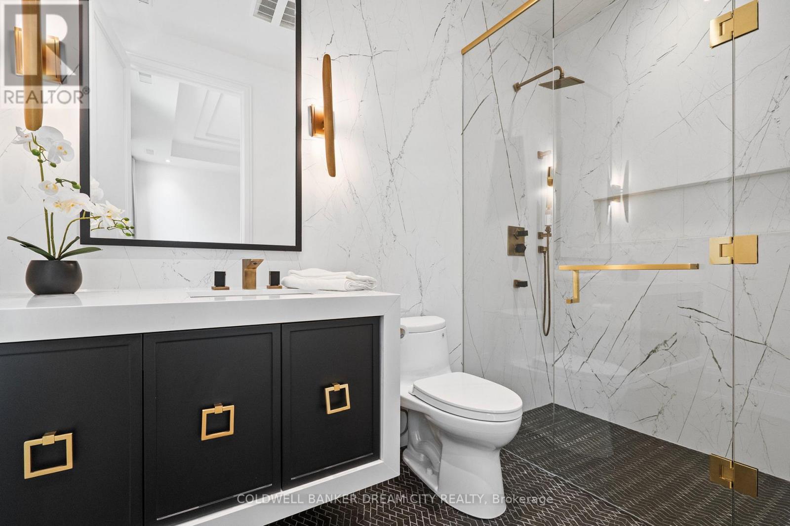 101 Dunloe Road, Toronto, Ontario  M5P 2T7 - Photo 40 - C12848668