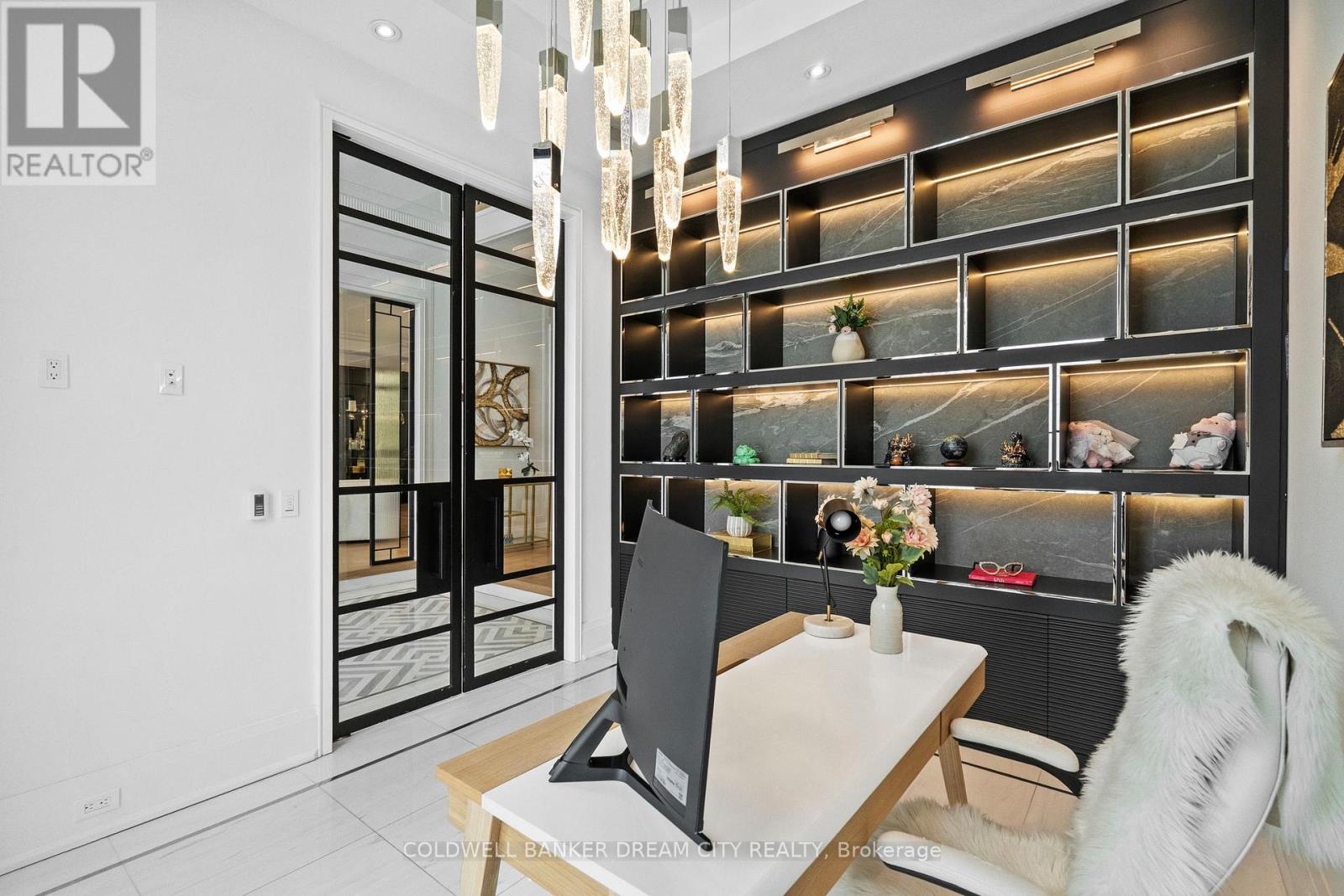 101 Dunloe Road, Toronto, Ontario  M5P 2T7 - Photo 43 - C12848668