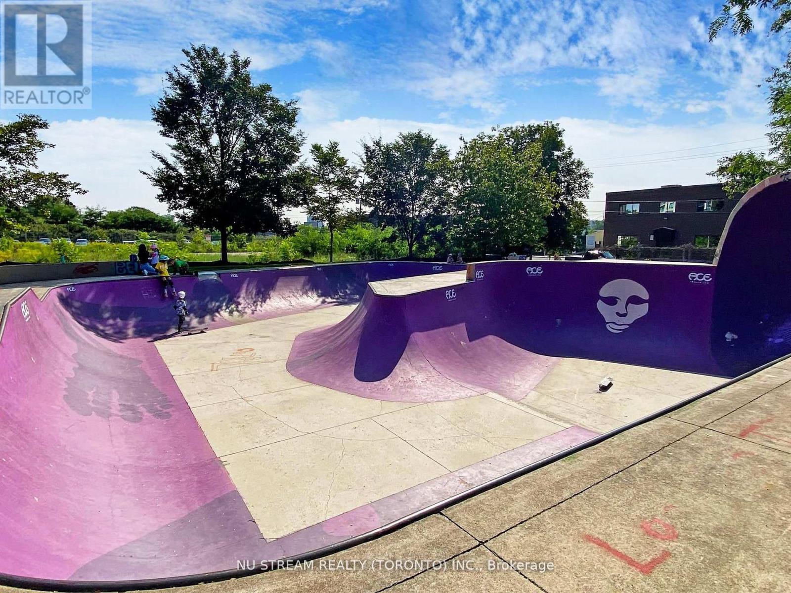 1718 - 160 Vanderhoof Avenue, Toronto, Ontario  M4G 0B7 - Photo 27 - C12848680