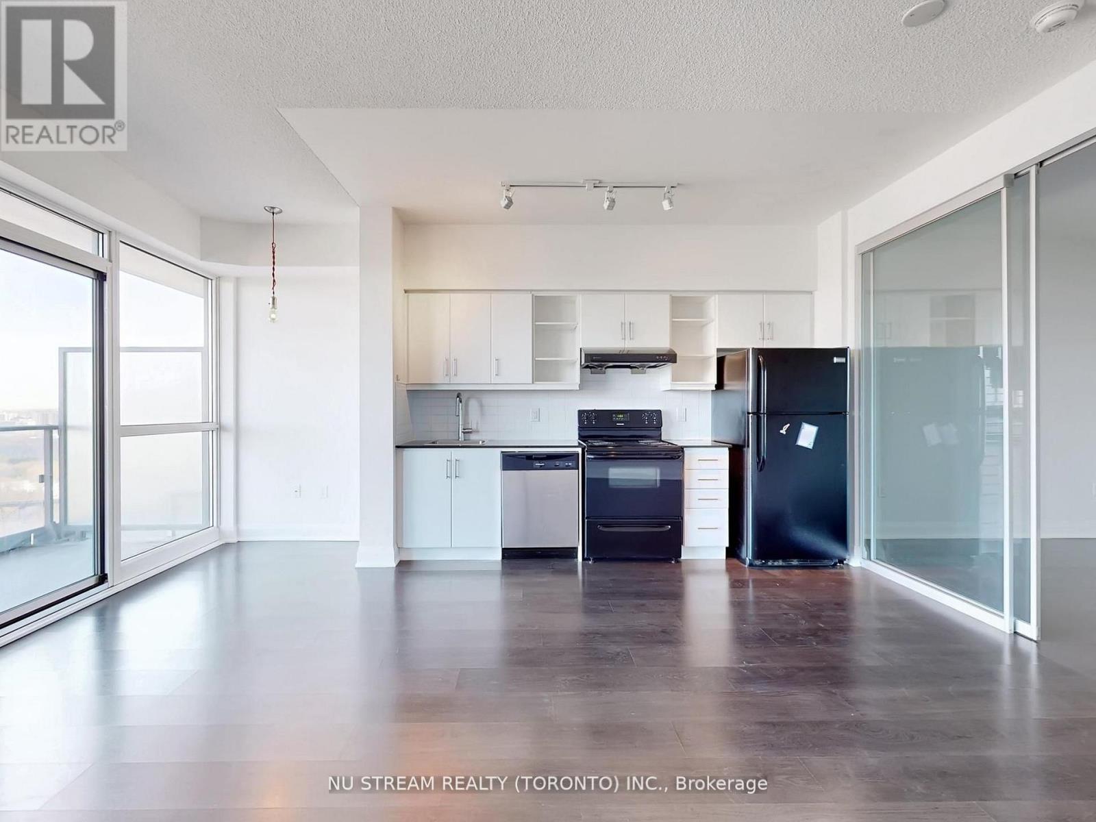 1718 - 160 Vanderhoof Avenue, Toronto, Ontario  M4G 0B7 - Photo 8 - C12848680