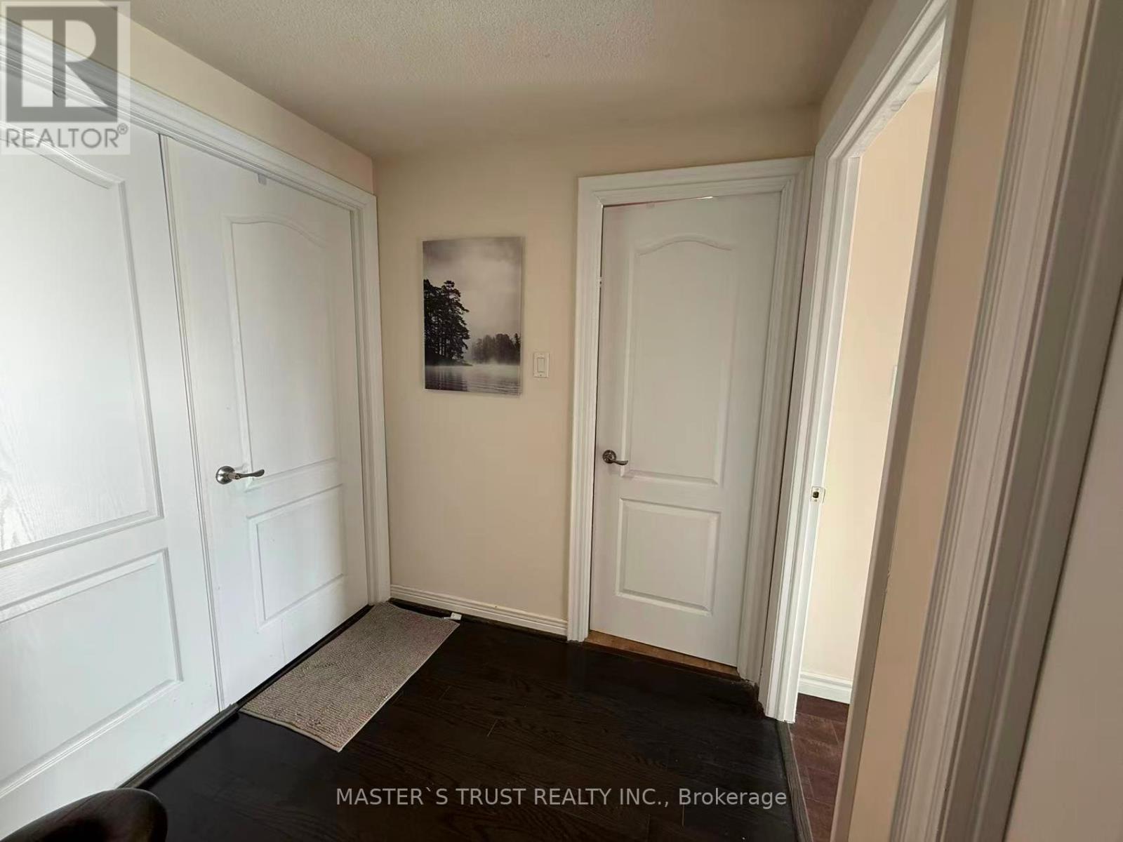 17 Harnworth Drive, Toronto, Ontario  M2H 3C1 - Photo 3 - C12848762