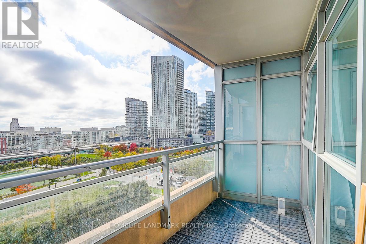 1007 - 10 Capreol Court, Toronto, Ontario  M5V 4A5 - Photo 36 - C12848766