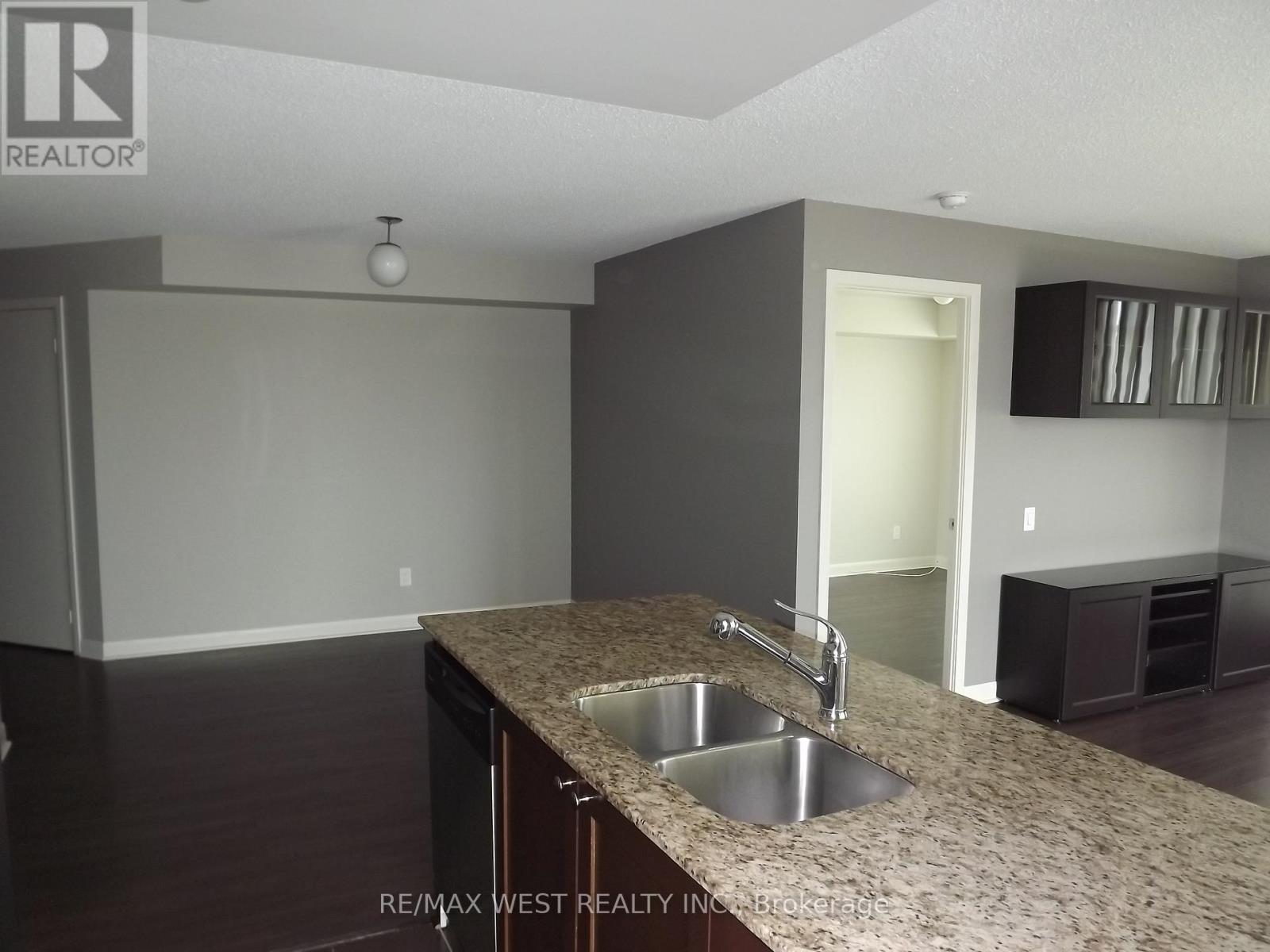 601 - 525 Wilson Avenue, Toronto, Ontario  M3H 1V1 - Photo 9 - C12848786