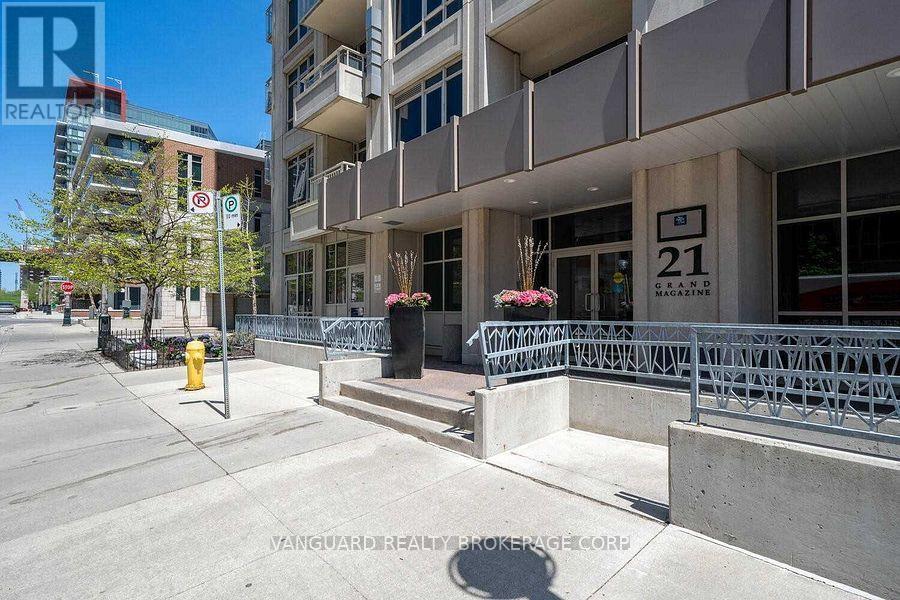 317 - 21 Grand Magazine Street, Toronto, Ontario  M5V 1B5 - Photo 2 - C12848812