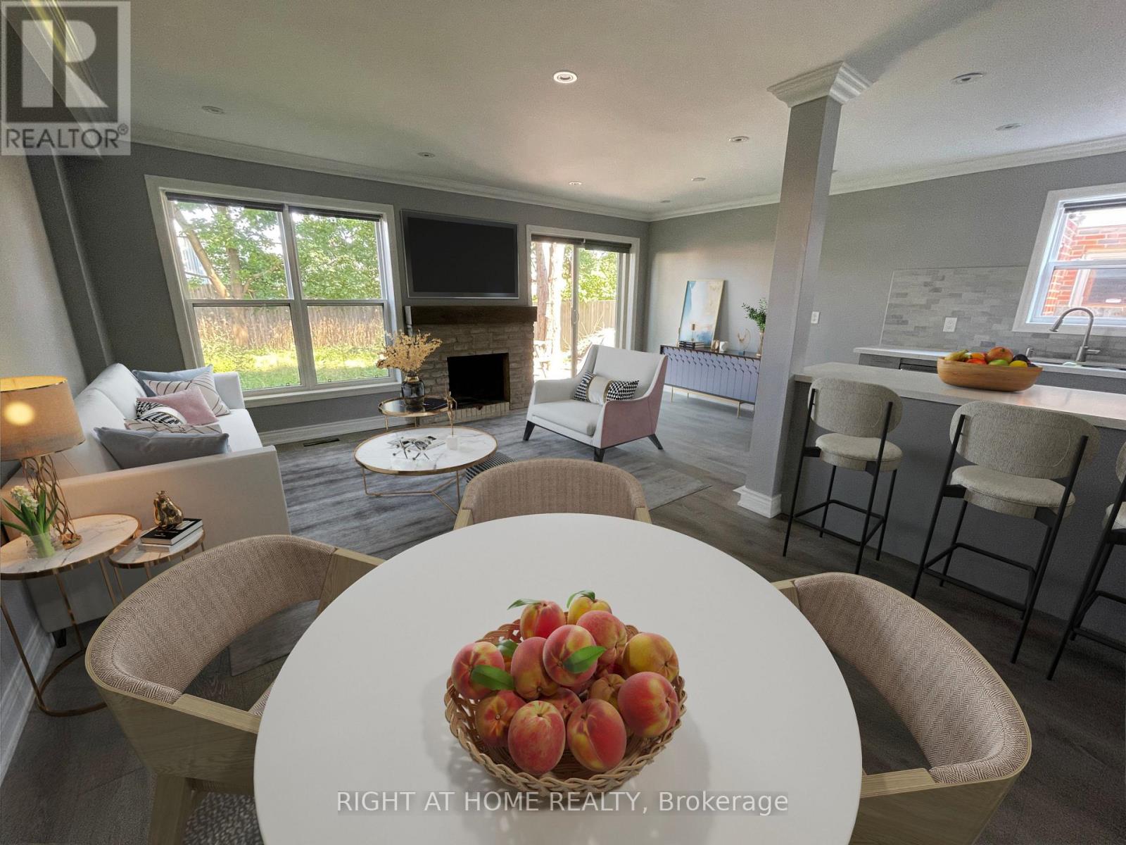 41 BARONESS CRESCENT, Toronto, Ontario