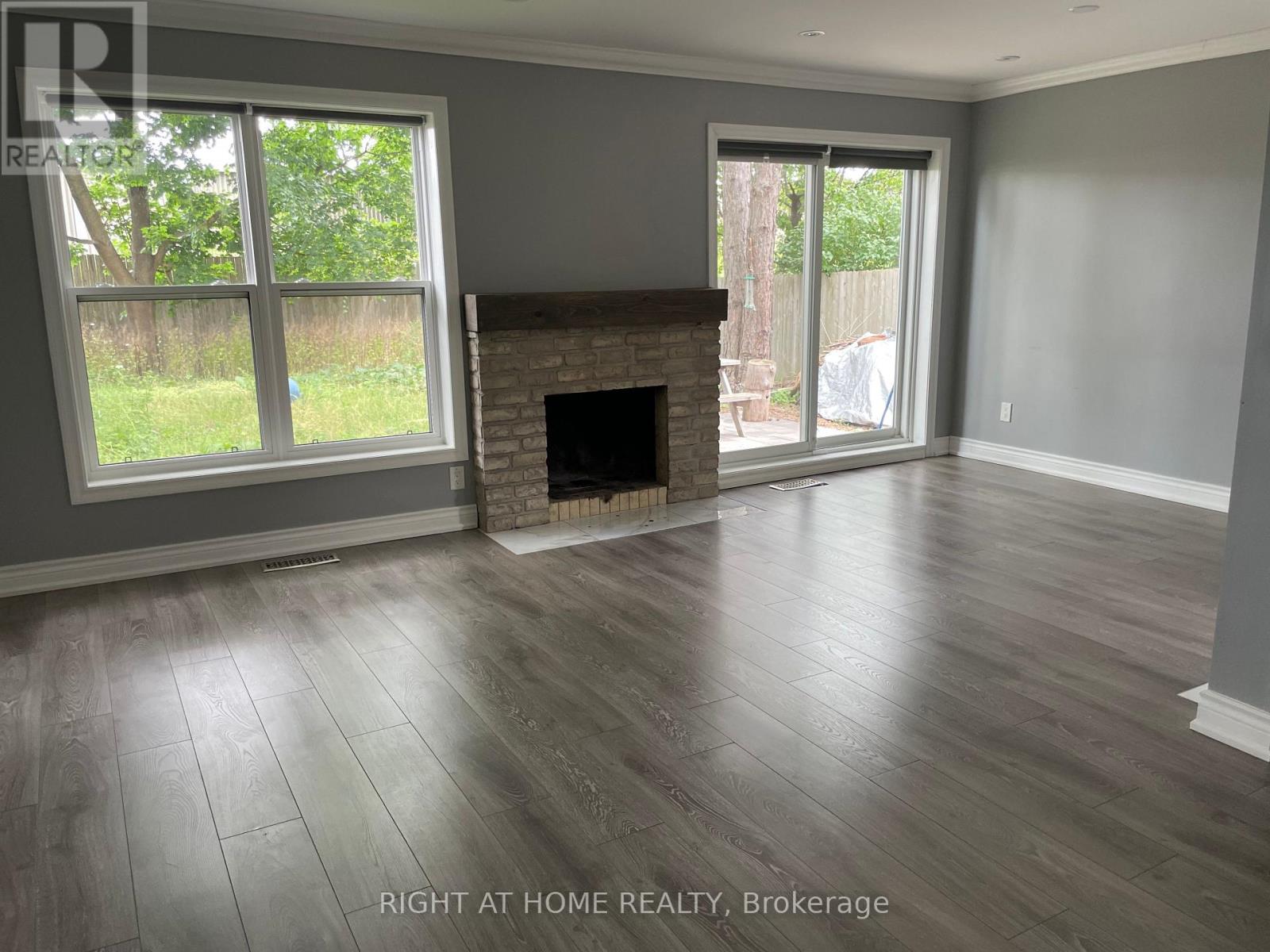 41 Baroness Crescent, Toronto, Ontario  M2J 3K4 - Photo 2 - C12848824