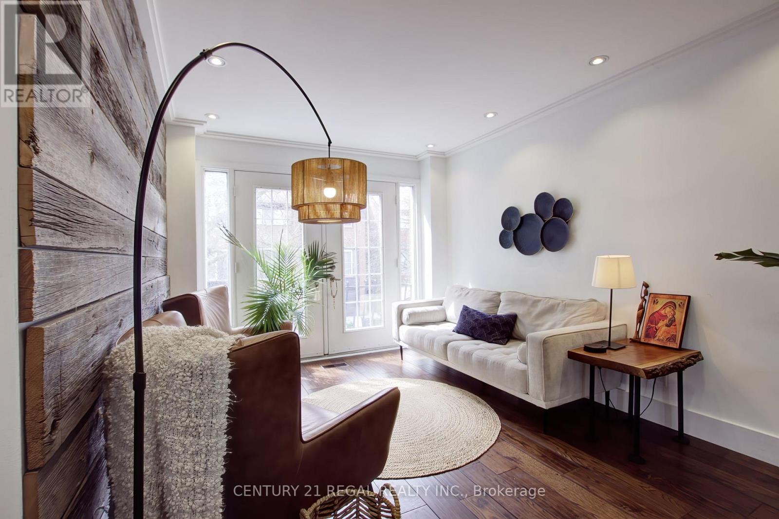 48 Michener Court, Toronto, Ontario  M6J 3R6 - Photo 24 - C12849020