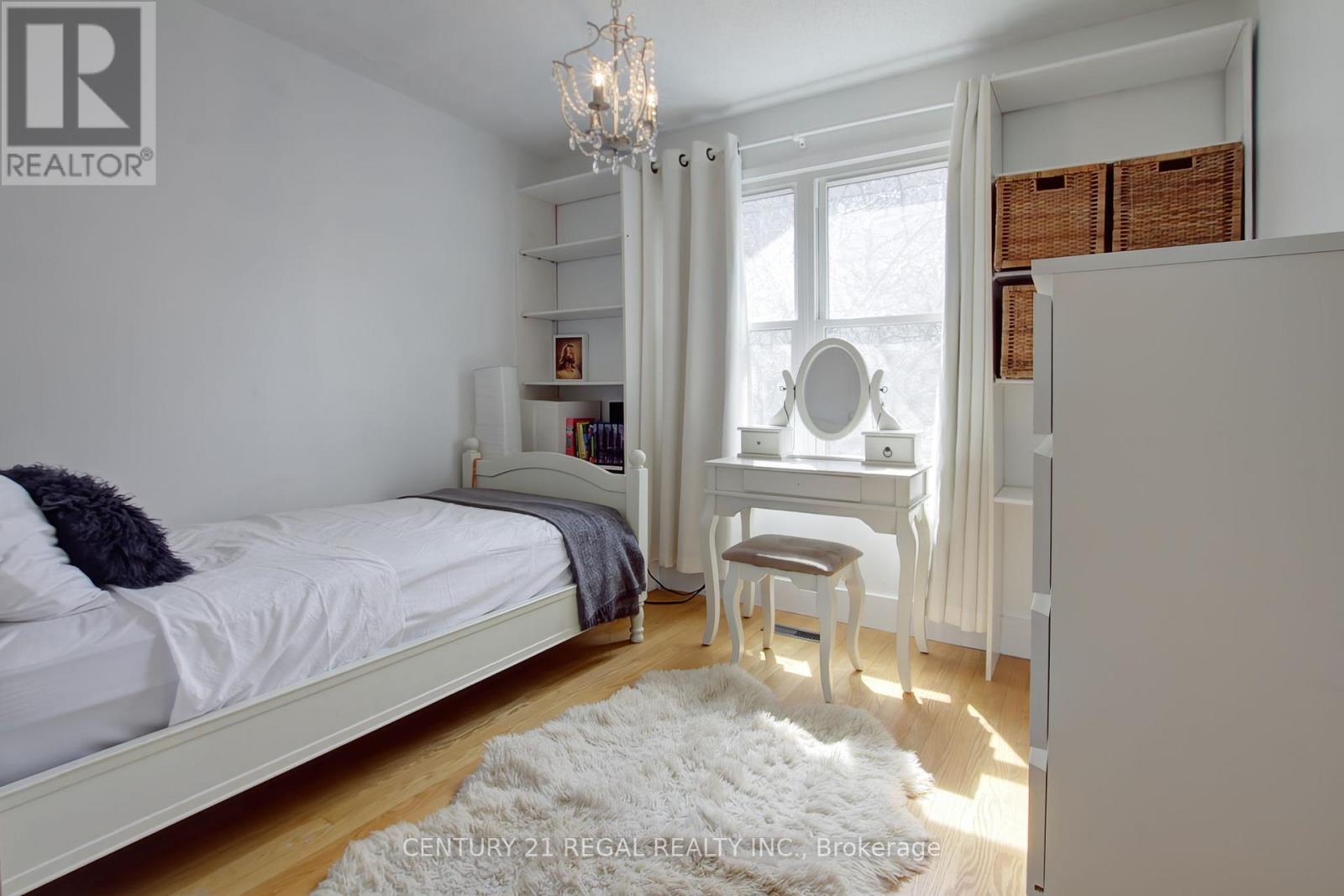 48 Michener Court, Toronto, Ontario  M6J 3R6 - Photo 31 - C12849020