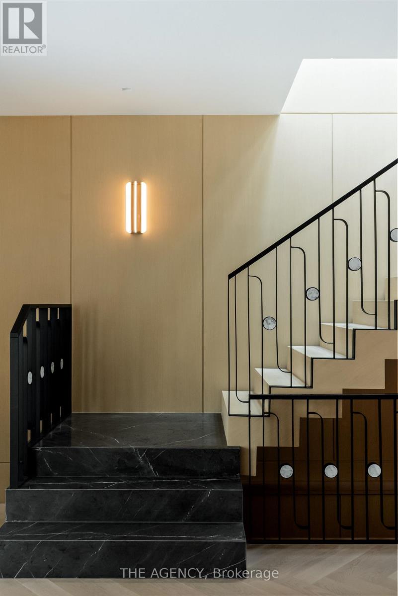 126 Sherwood Avenue, Toronto, Ontario  M4P 2A7 - Photo 18 - C12849040