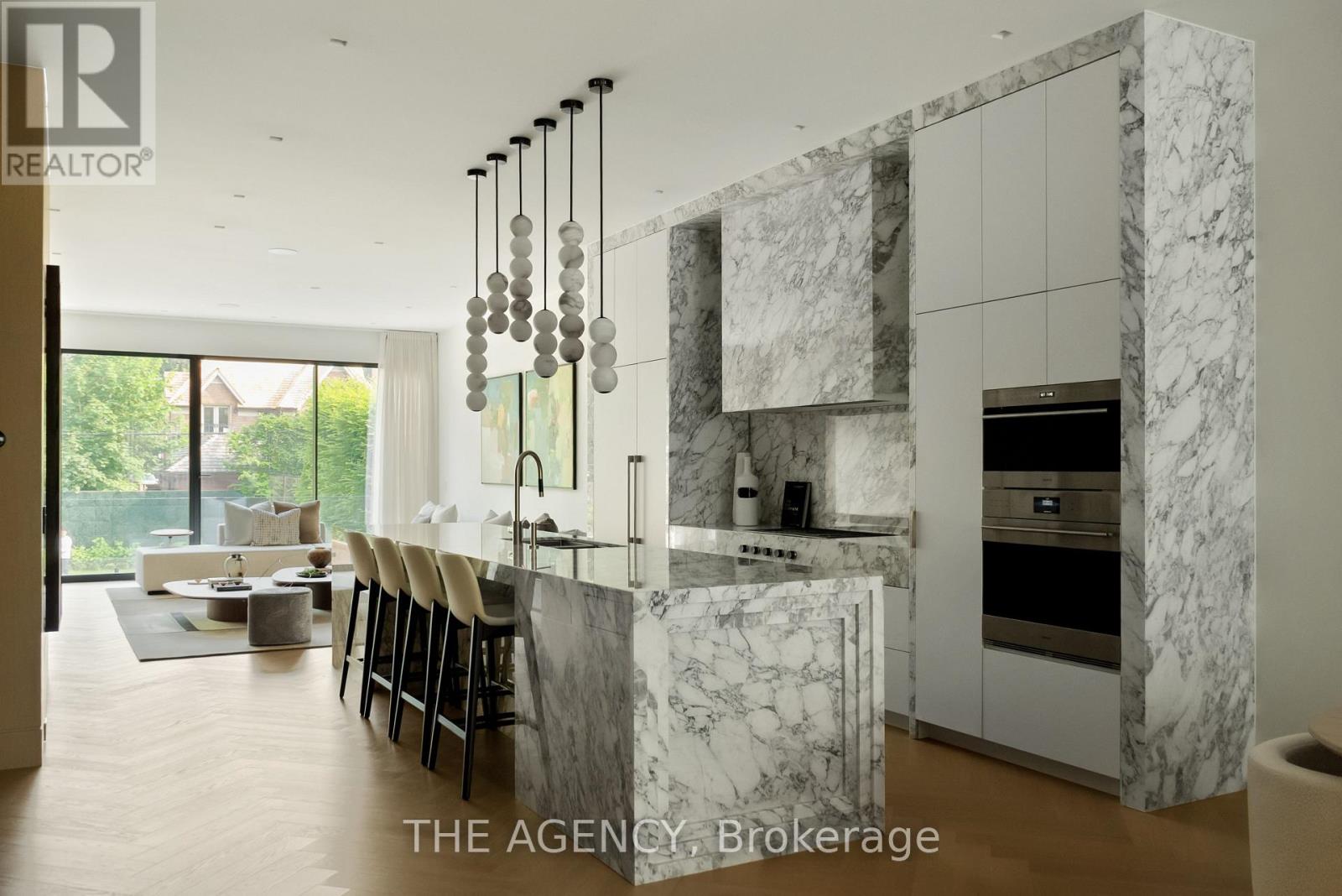 126 Sherwood Avenue, Toronto, Ontario  M4P 2A7 - Photo 7 - C12849040