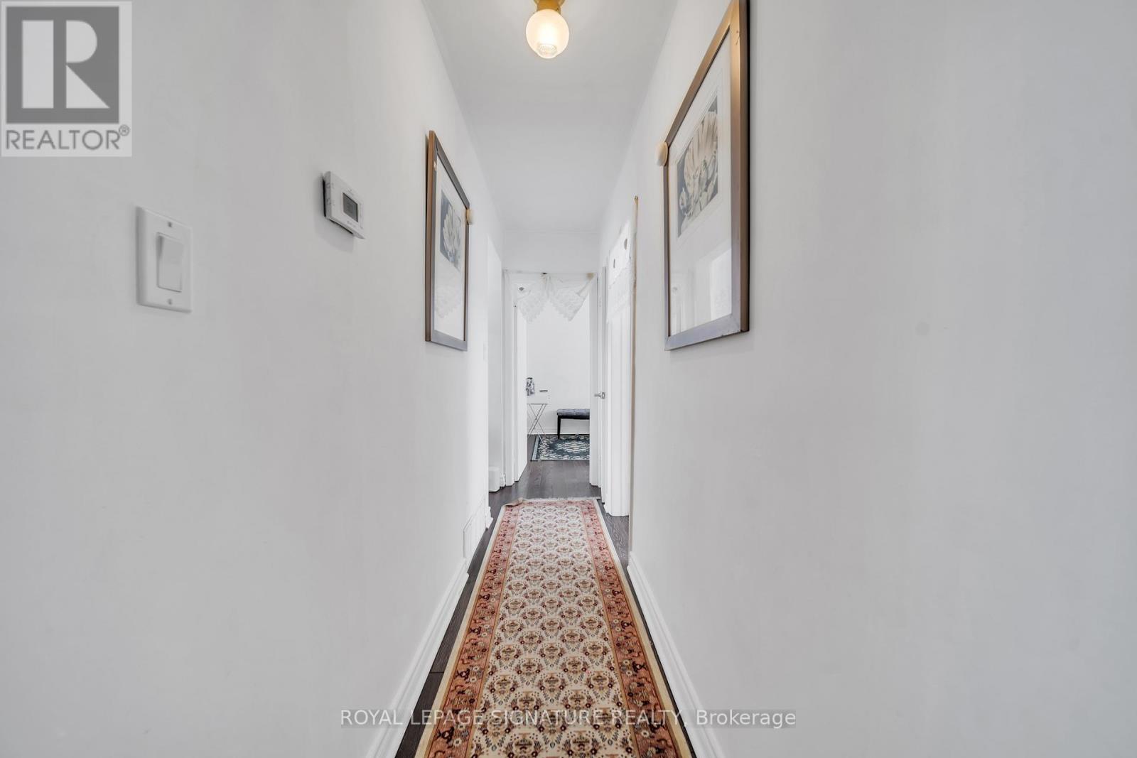 217 Moore Park Avenue, Toronto, Ontario  M2M 1N5 - Photo 15 - C12849054