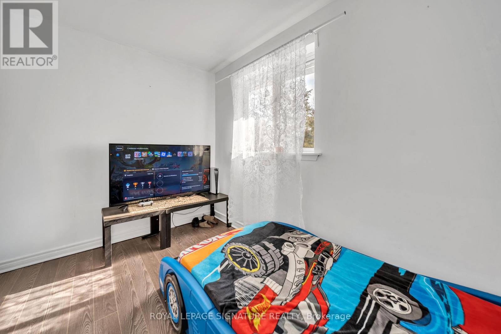 217 Moore Park Avenue, Toronto, Ontario  M2M 1N5 - Photo 24 - C12849054