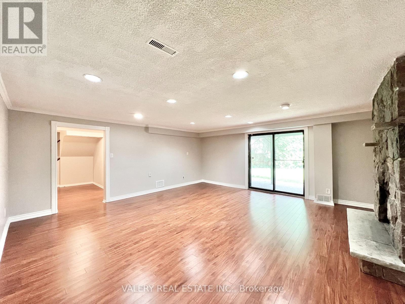 Lower - 66 Bonacres Avenue, Toronto, Ontario  M1C 3B9 - Photo 10 - E12848690