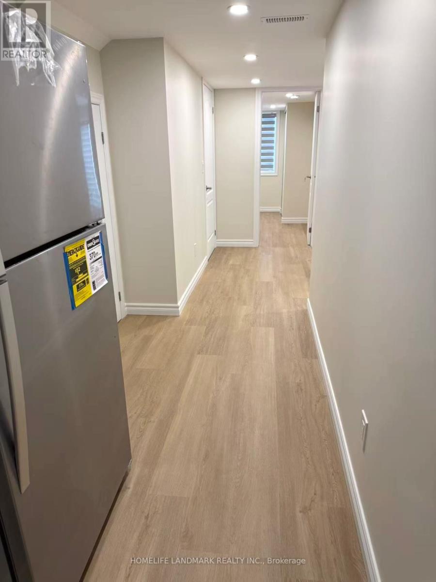 1275 Winding Woods Trail, Pickering, Ontario  L1X 0R9 - Photo 3 - E12848936