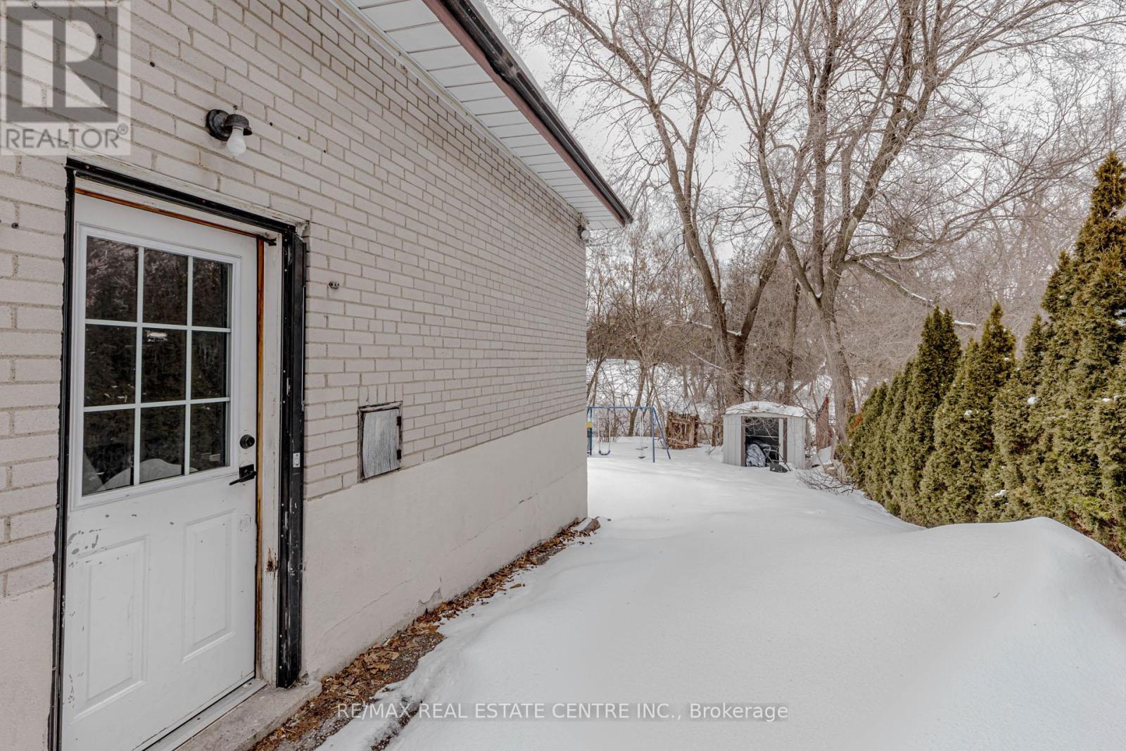 61 Mossbank Drive, Toronto, Ontario  M1G 2C4 - Photo 18 - E12848980