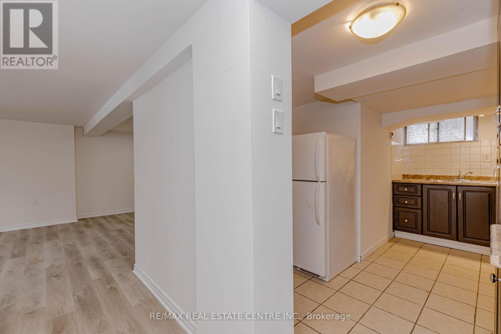 61 Mossbank Drive, Toronto, Ontario  M1G 2C4 - Photo 19 - E12848980