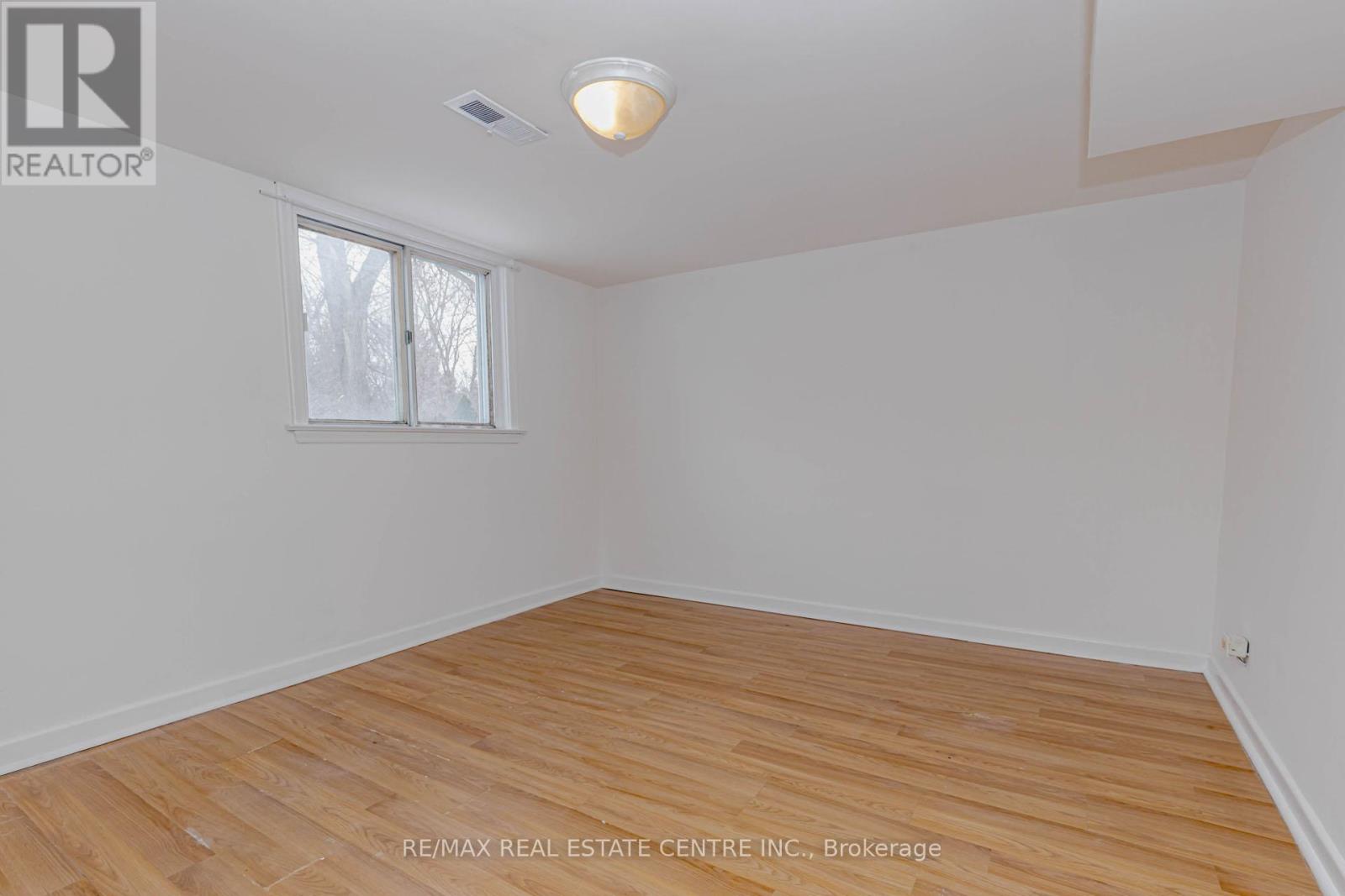 61 Mossbank Drive, Toronto, Ontario  M1G 2C4 - Photo 24 - E12848980