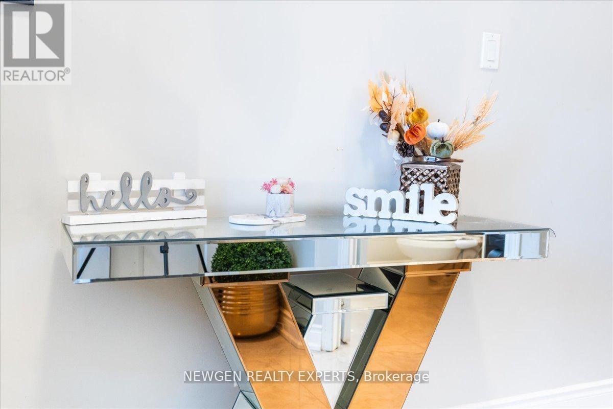 35 Rivendell Trail, Toronto (Rouge), Ontario  M1X 2C2 - Photo 5 - E12848986