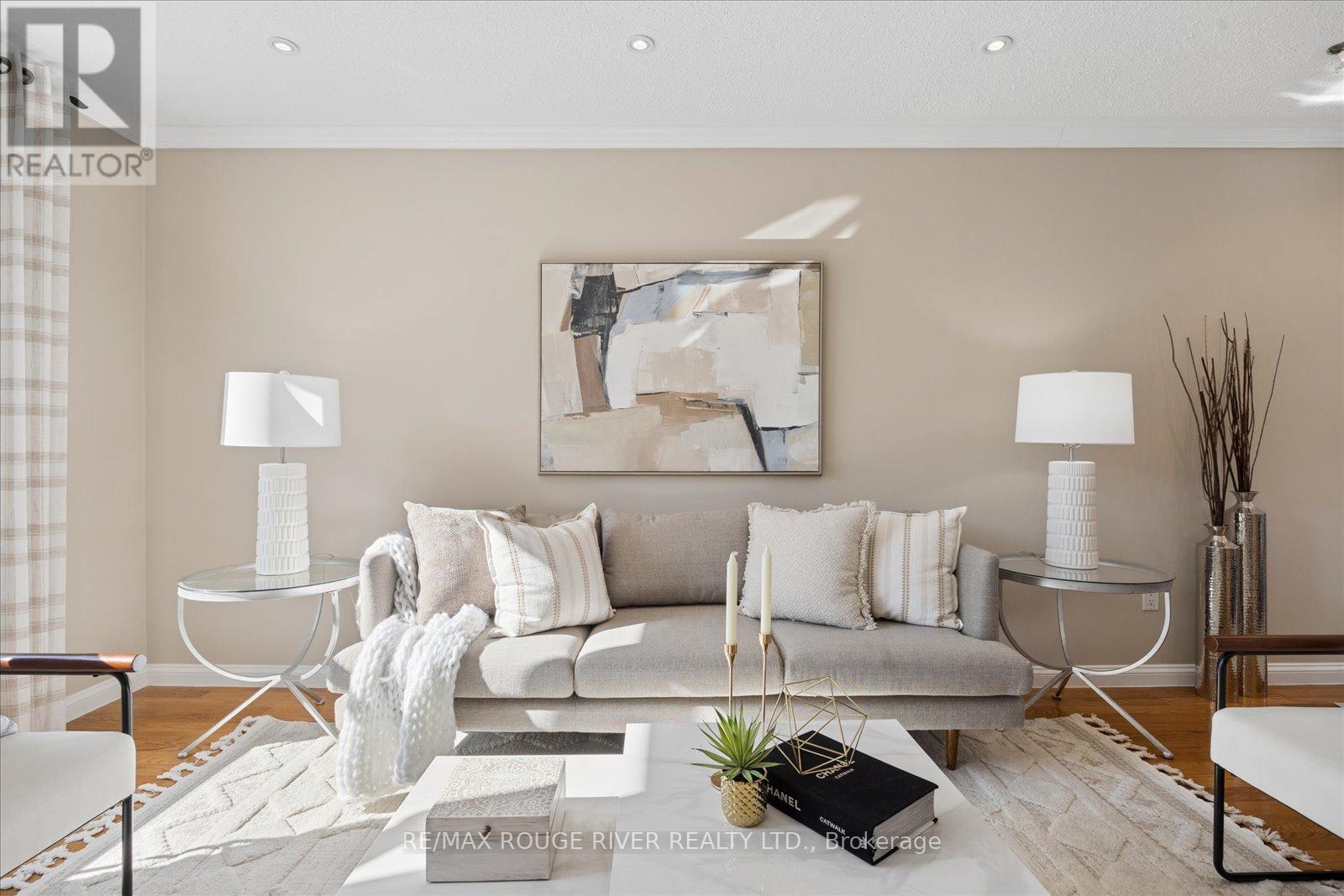 598 Maitland Drive, Pickering (Rosebank), Ontario  L1W 3T6 - Photo 5 - E12849072