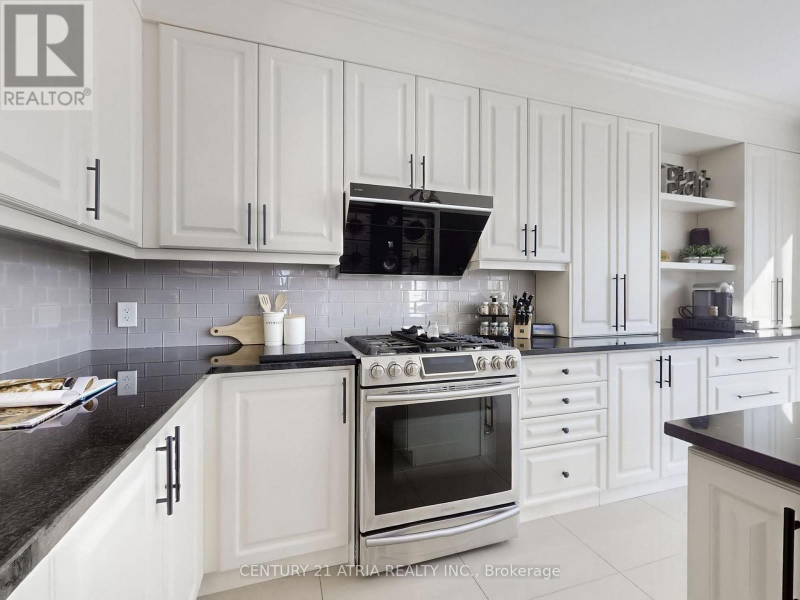 160 Mondial Crescent, East Gwillimbury, Ontario  L9N 0S1 - Photo 17 - N12847848