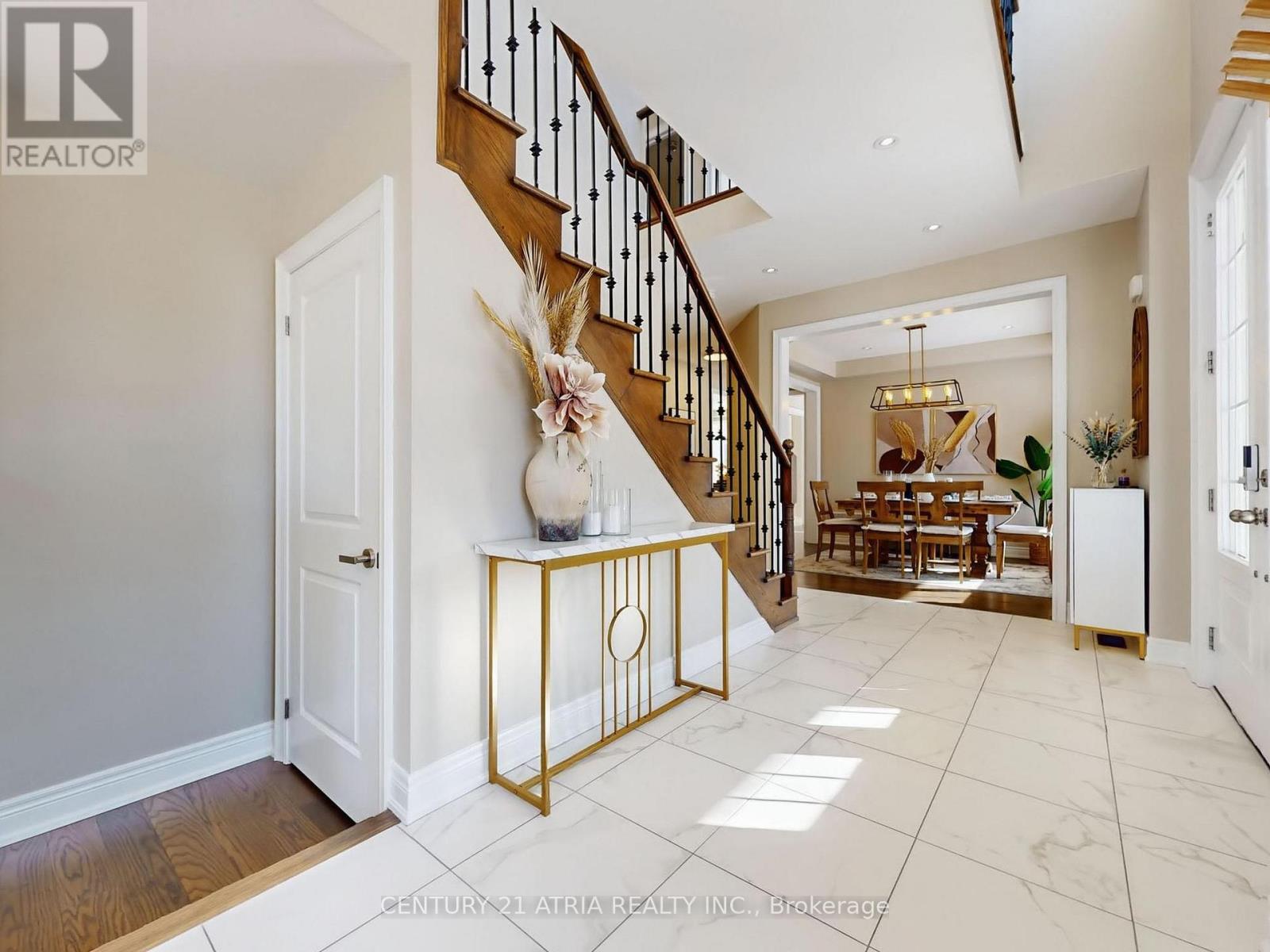 160 Mondial Crescent, East Gwillimbury, Ontario  L9N 0S1 - Photo 5 - N12847848