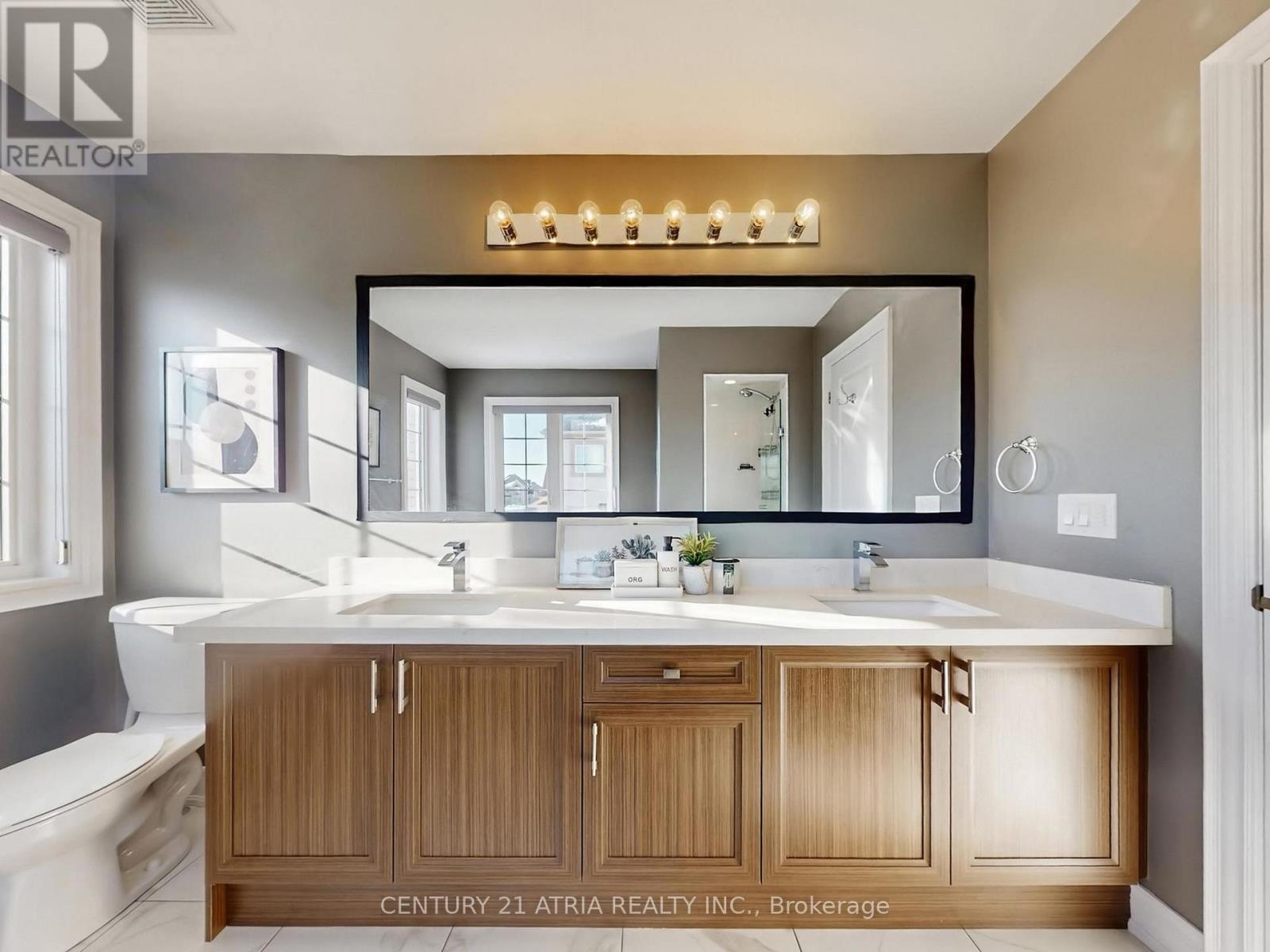 160 Mondial Crescent, East Gwillimbury, Ontario  L9N 0S1 - Photo 25 - N12847848