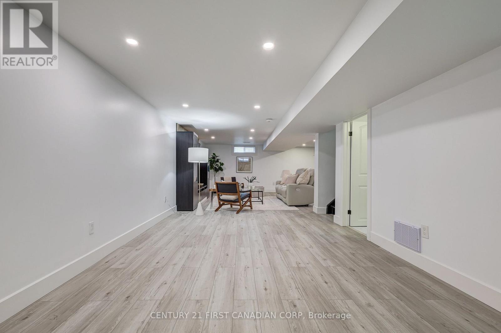 527 Belvedere Avenue, London South, Ontario  N6K 2R4 - Photo 31 - X12848376