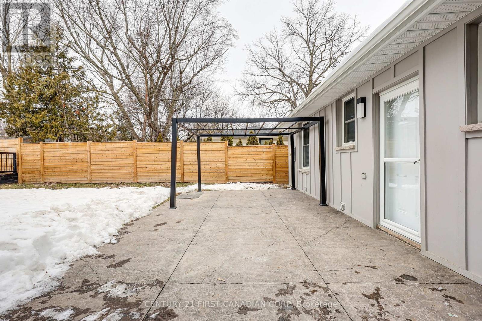 527 Belvedere Avenue, London South, Ontario  N6K 2R4 - Photo 47 - X12848376