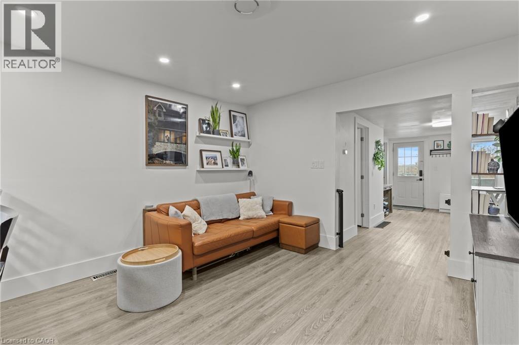 199 Barton Street W, Hamilton, Ontario  L8R 2H3 - Photo 11 - 40809870