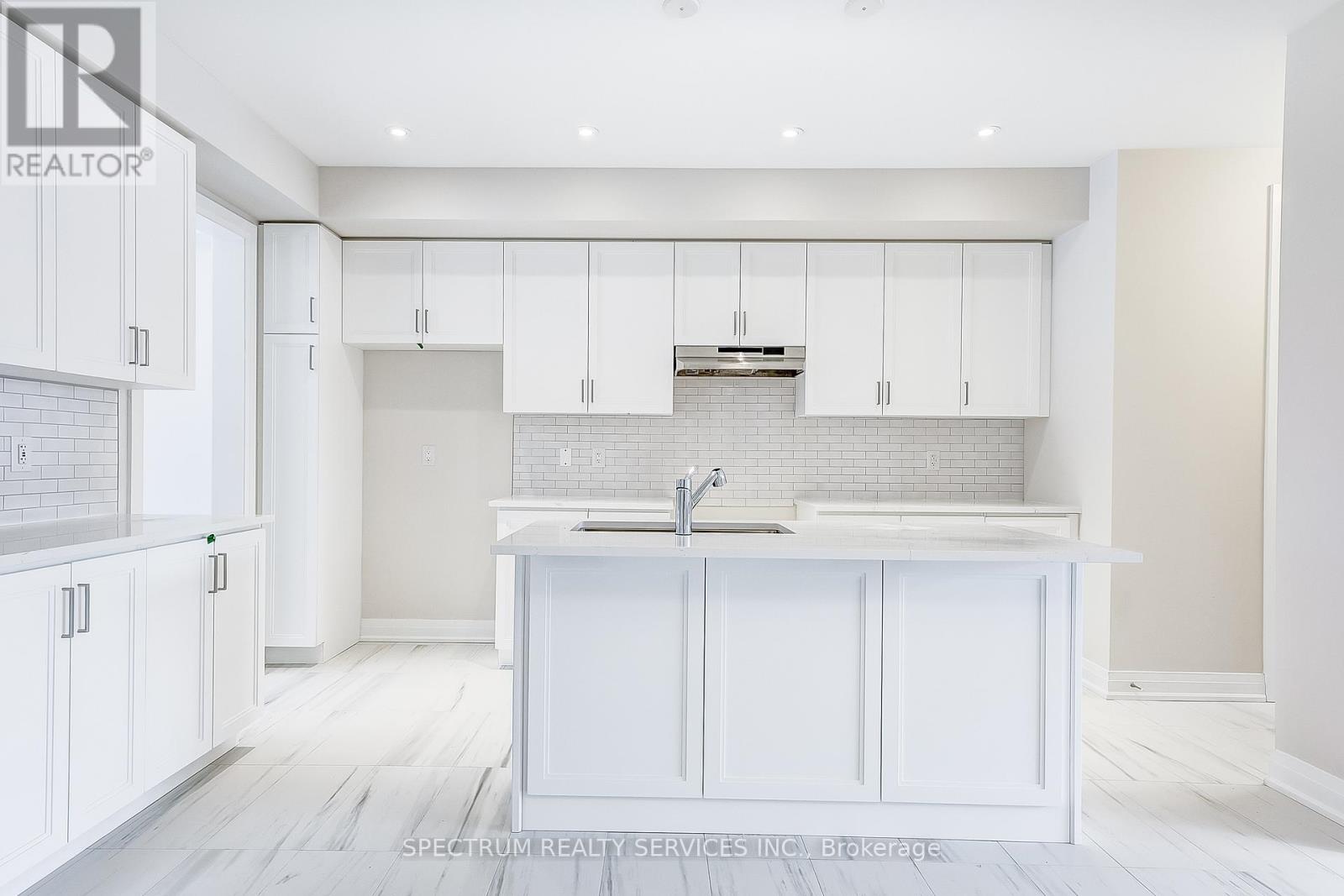 13 Jack Carson Drive, Markham, Ontario  L6B 1R8 - Photo 12 - N12848778