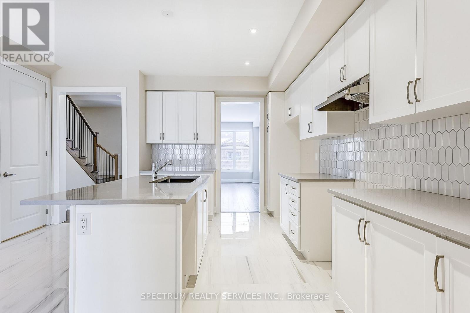 35 John Rolph Street, Markham, Ontario  L6B 1R8 - Photo 14 - N12848788