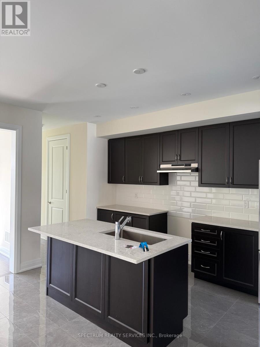 7 John Rolph Street, Markham, Ontario  L6B 1R8 - Photo 6 - N12848794