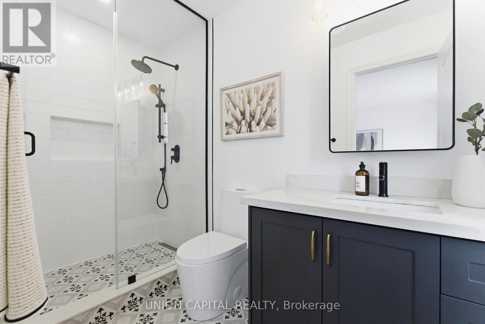 555 South Unionville Avenue, Markham (Village Green-South Unionville), Ontario  L3R 5G8 - Photo 20 - N12848820