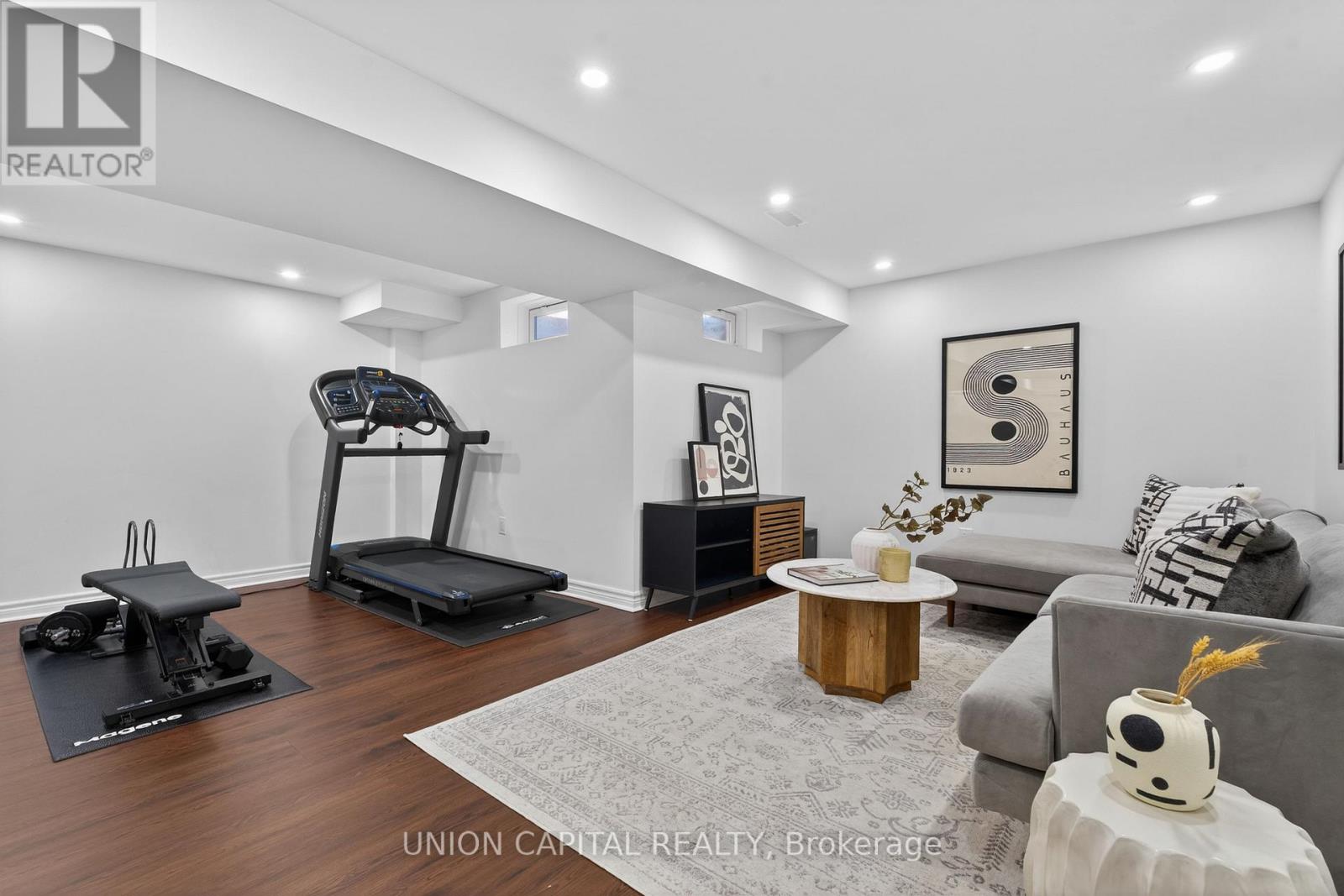 555 South Unionville Avenue, Markham (Village Green-South Unionville), Ontario  L3R 5G8 - Photo 26 - N12848820